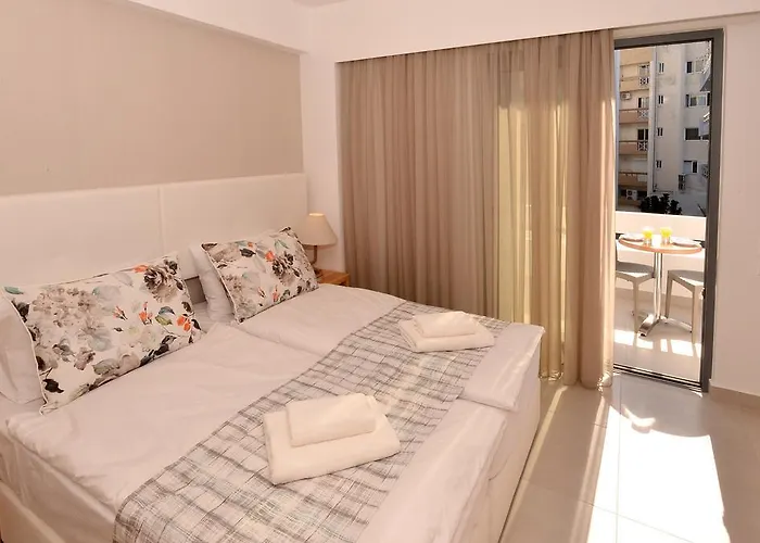 Island Dreams & بيت ضيافة Rhodes City