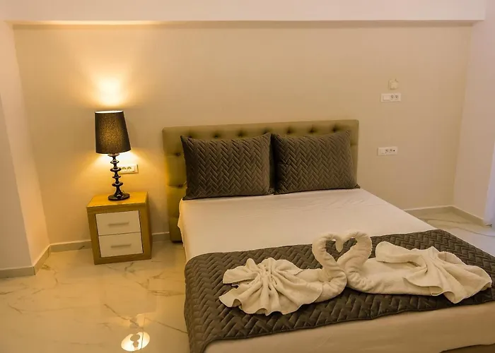 Island Dreams Rooms & Suites